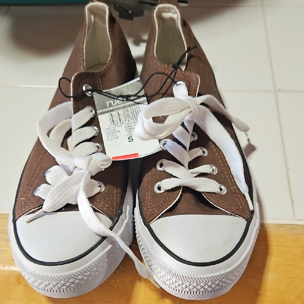 Rue21 Brown Canvas Sneakers